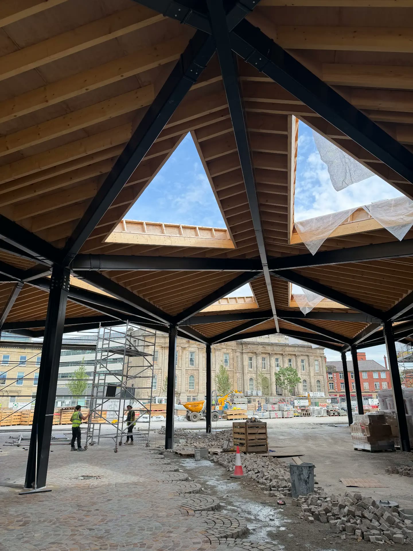 The new timber market canopy under construction at Ashton Markets